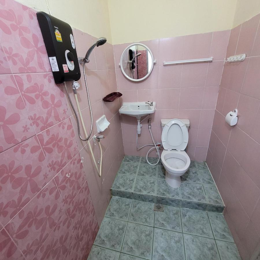 Chamchuree Residence Джомтьен Экстерьер фото
